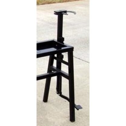 NC VICE WITH FOOT PEDDLE